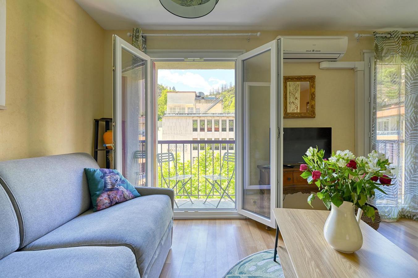 Charmant T1 Bis Idealement Situe Au Pied Des Thermes Amelie-Les-Bains Экстерьер фото